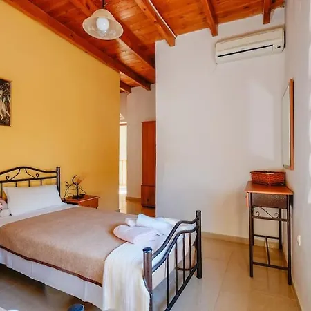 Vicina - In Platanias And 4min By The Villa