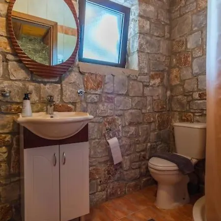 Vicina - In Platanias And 4min By The Chania (Crete)