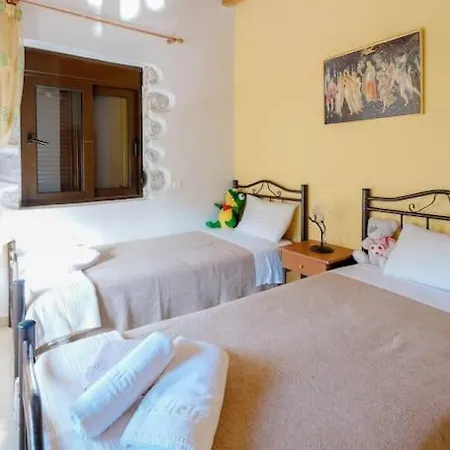 Vila Vicina - In Platanias And 4min By The