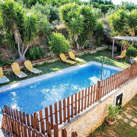 Vicina - In Platanias And 4min By The * Chania (Crete)