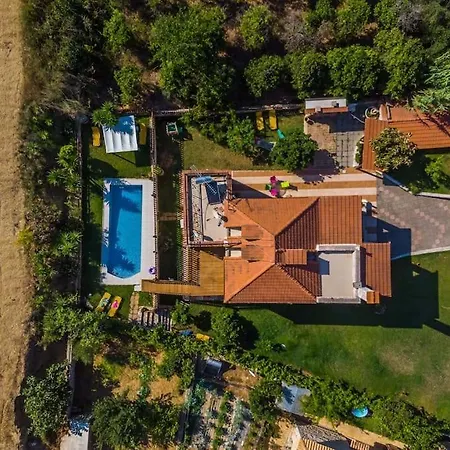 Vicina - In Platanias And 4min By The Chania (Crete)