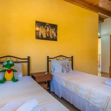 Vila Vicina - In Platanias And 4min By The