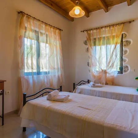 Vila Vicina - In Platanias And 4min By The *